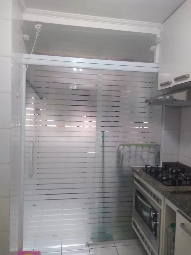 Apartamento à venda com 2 quartos, 67m² - Foto 2