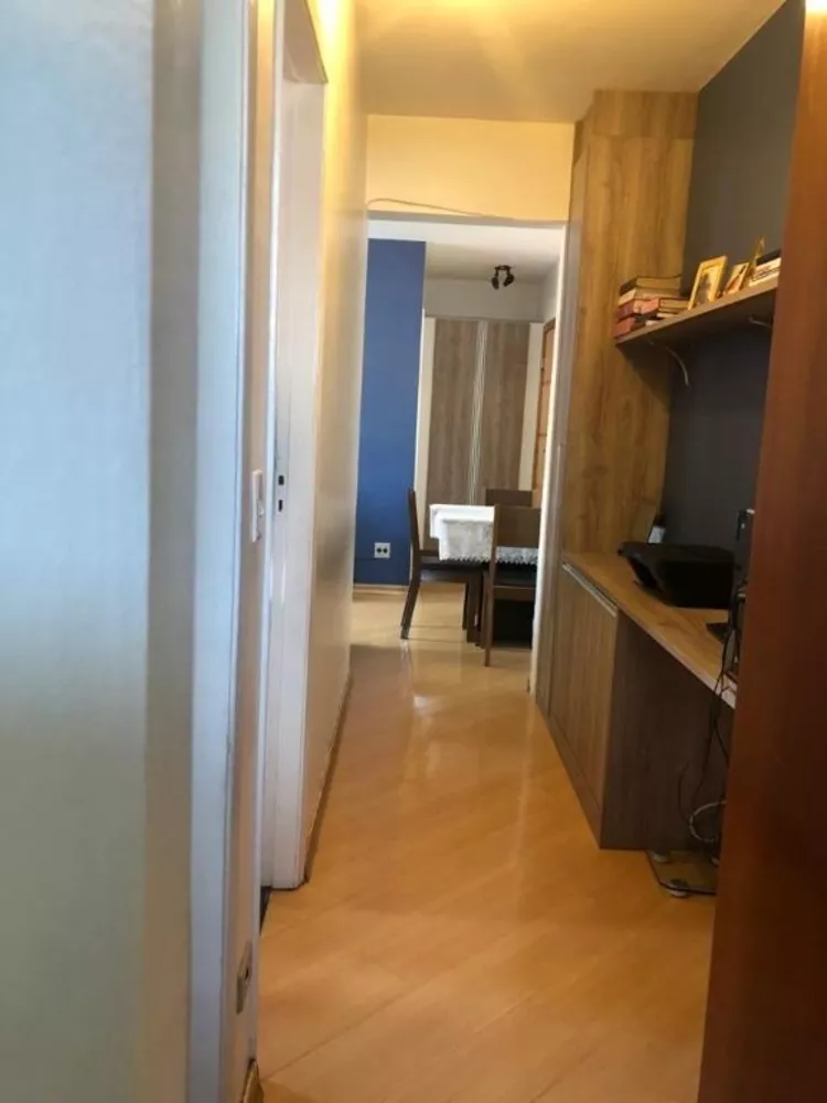 Apartamento à venda com 2 quartos, 55m² - Foto 2