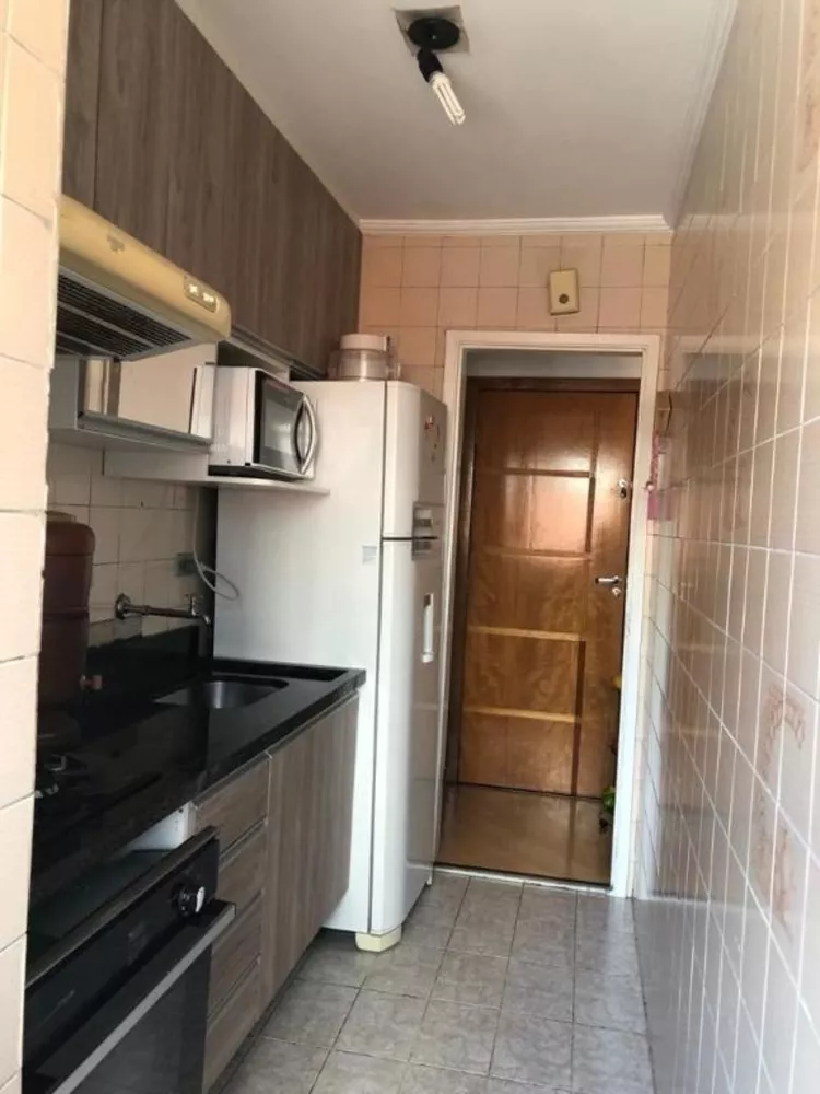 Apartamento à venda com 2 quartos, 55m² - Foto 3