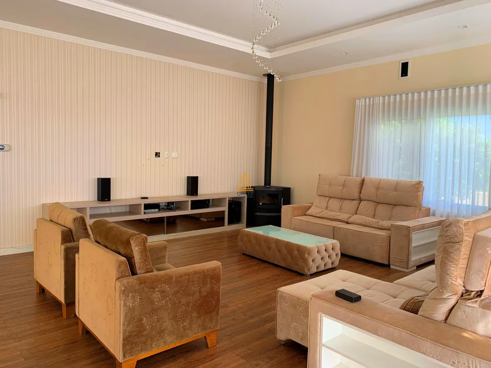 Casa, 3 quartos, 276 m² - Foto 2
