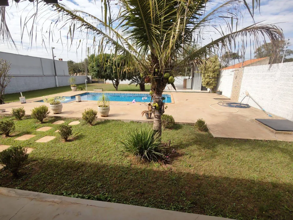 Chácara, 2 quartos, 1187 m² - Foto 1