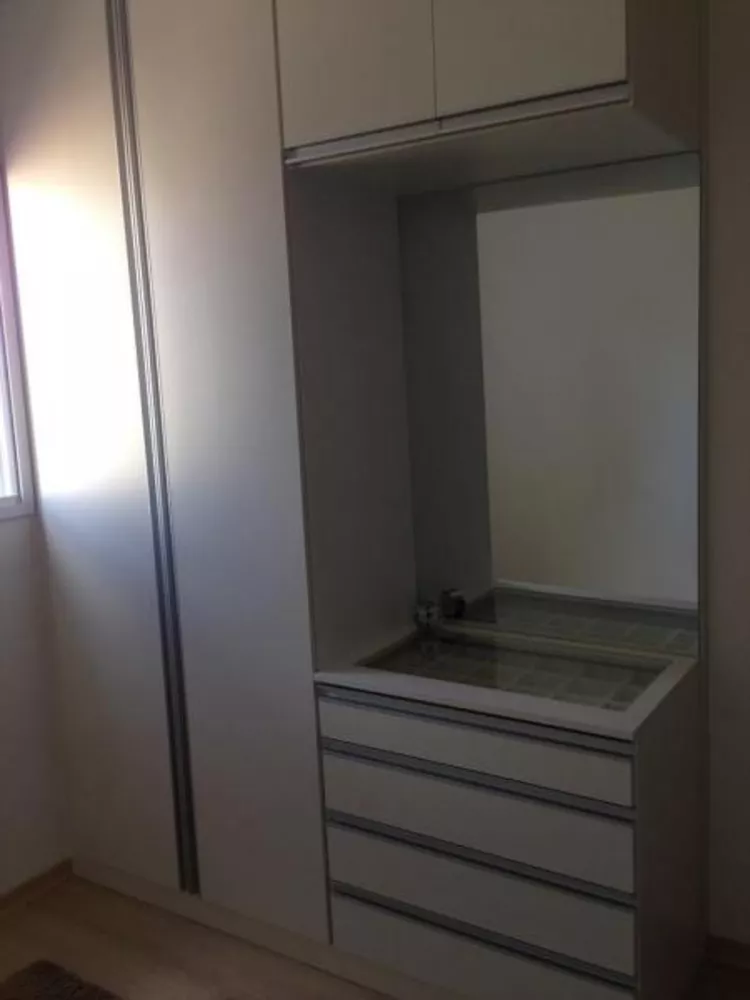 Apartamento à venda com 2 quartos, 72m² - Foto 6