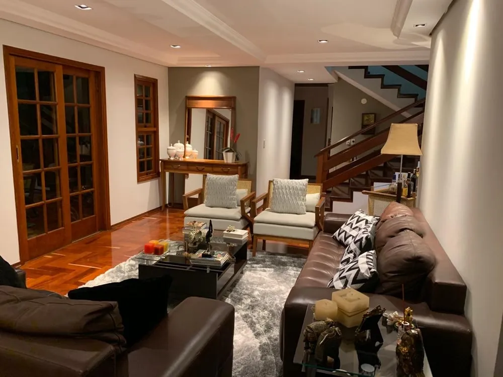 Casa, 5 quartos, 314 m² - Foto 3