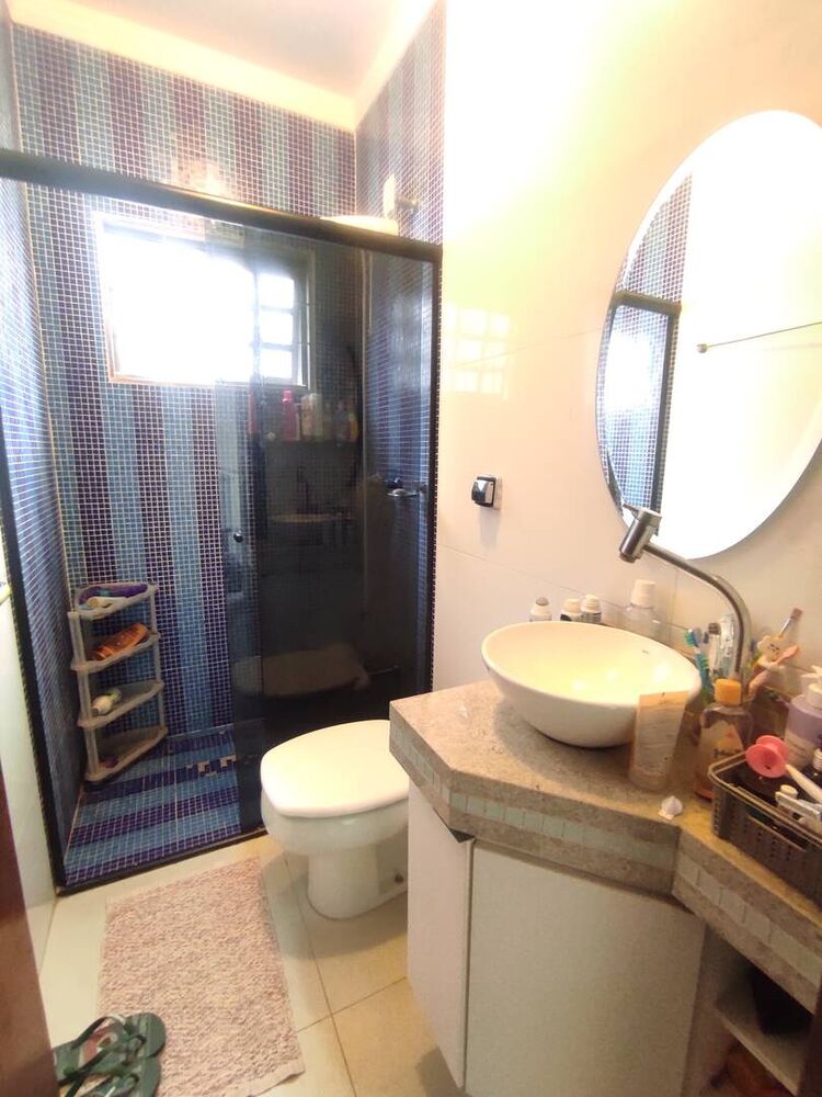 Casa à venda com 3 quartos, 220m² - Foto 6
