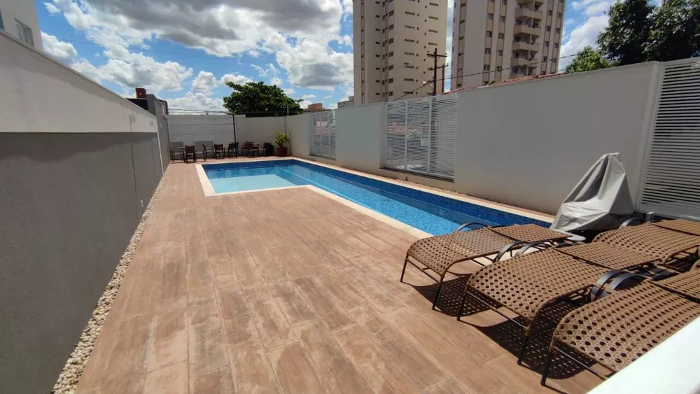 Apartamento à venda com 2 quartos, 60m² - Foto 1