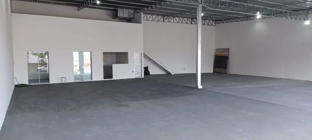 Prédio Inteiro - Foto 1