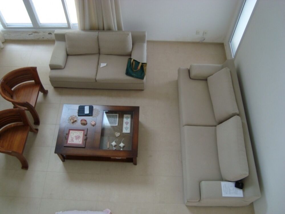 Casa à venda com 3 quartos, 358m² - Foto 1