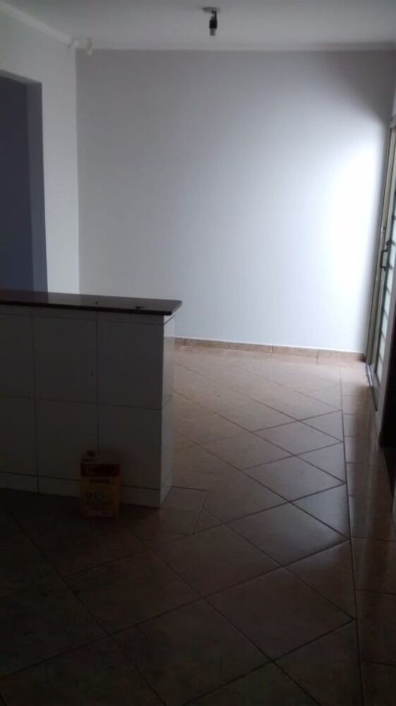 Casa à venda com 3 quartos, 120m² - Foto 4