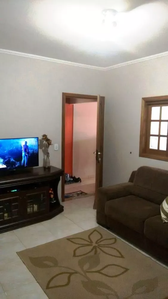 Casa à venda com 3 quartos, 141m² - Foto 8