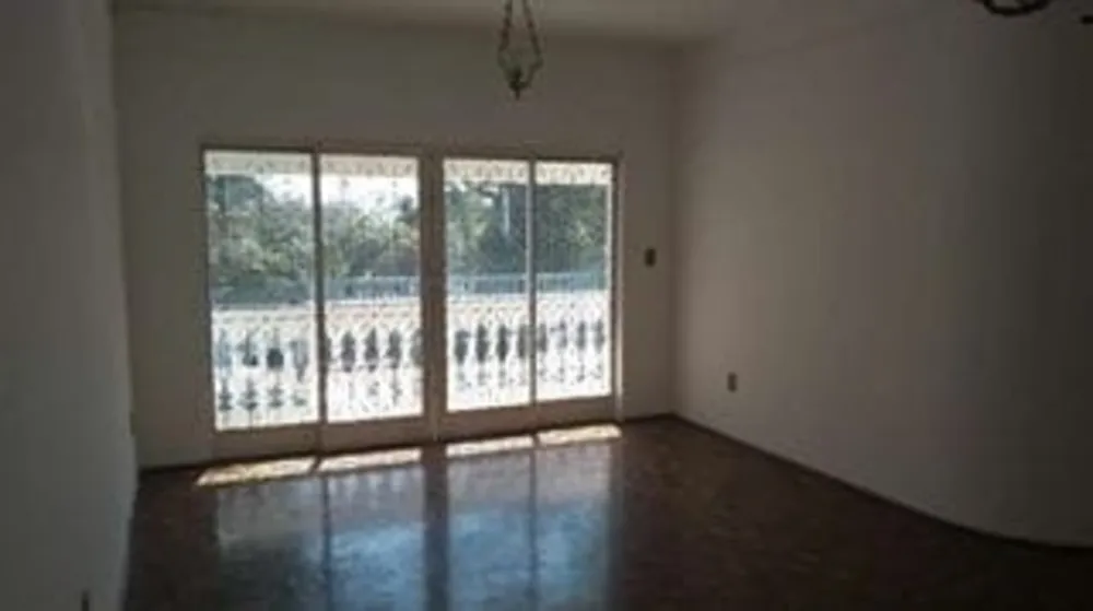 Casa, 4 quartos, 360 m² - Foto 2