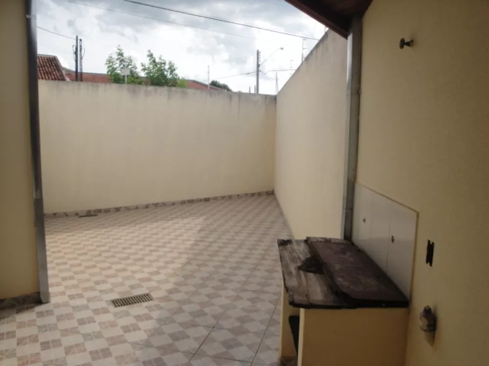 Casa à venda com 3 quartos, 110m² - Foto 3