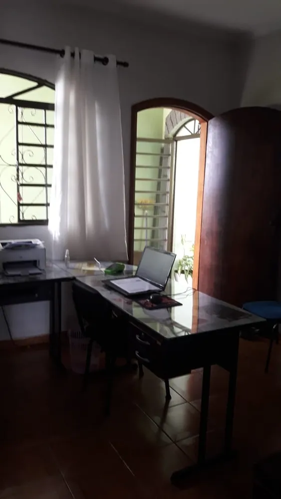 Casa, 3 quartos, 385 m² - Foto 4