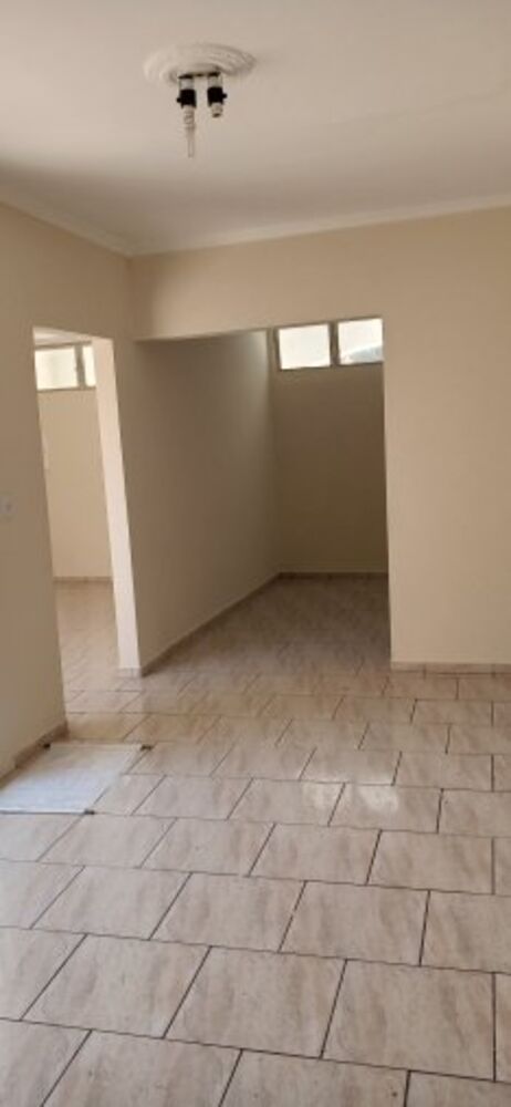 Casa para alugar com 3 quartos, 183m² - Foto 8