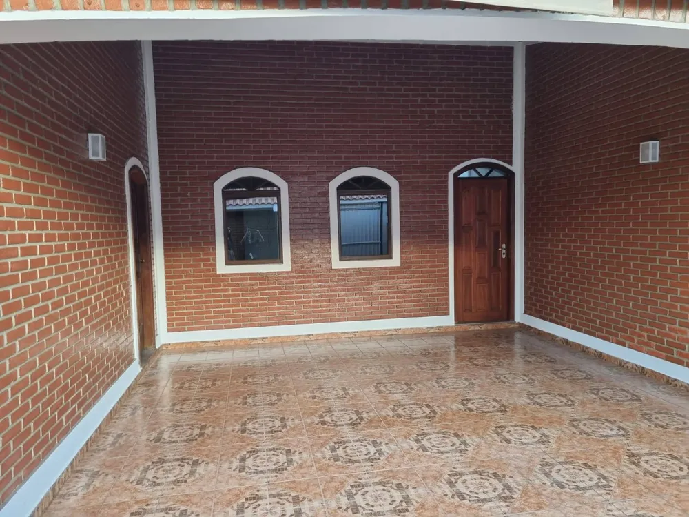 Casa, 3 quartos, 191 m² - Foto 1