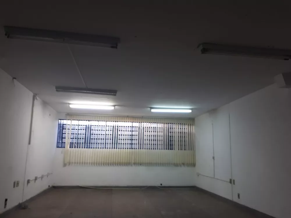 Loja-Salão para alugar, 195m² - Foto 1