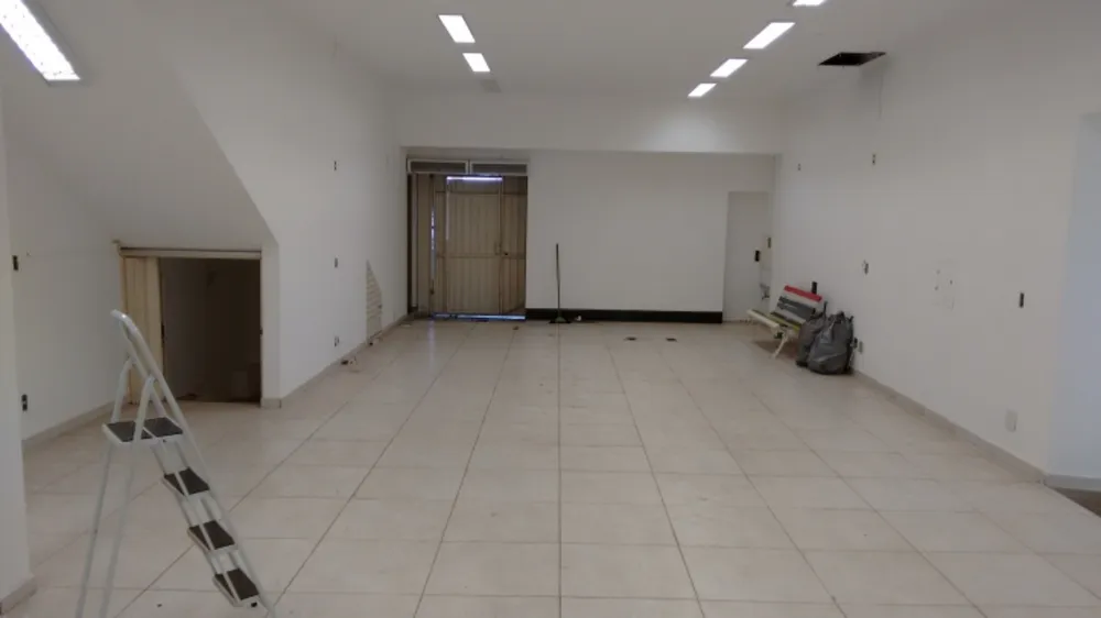 Loja-Salão, 210 m² - Foto 2