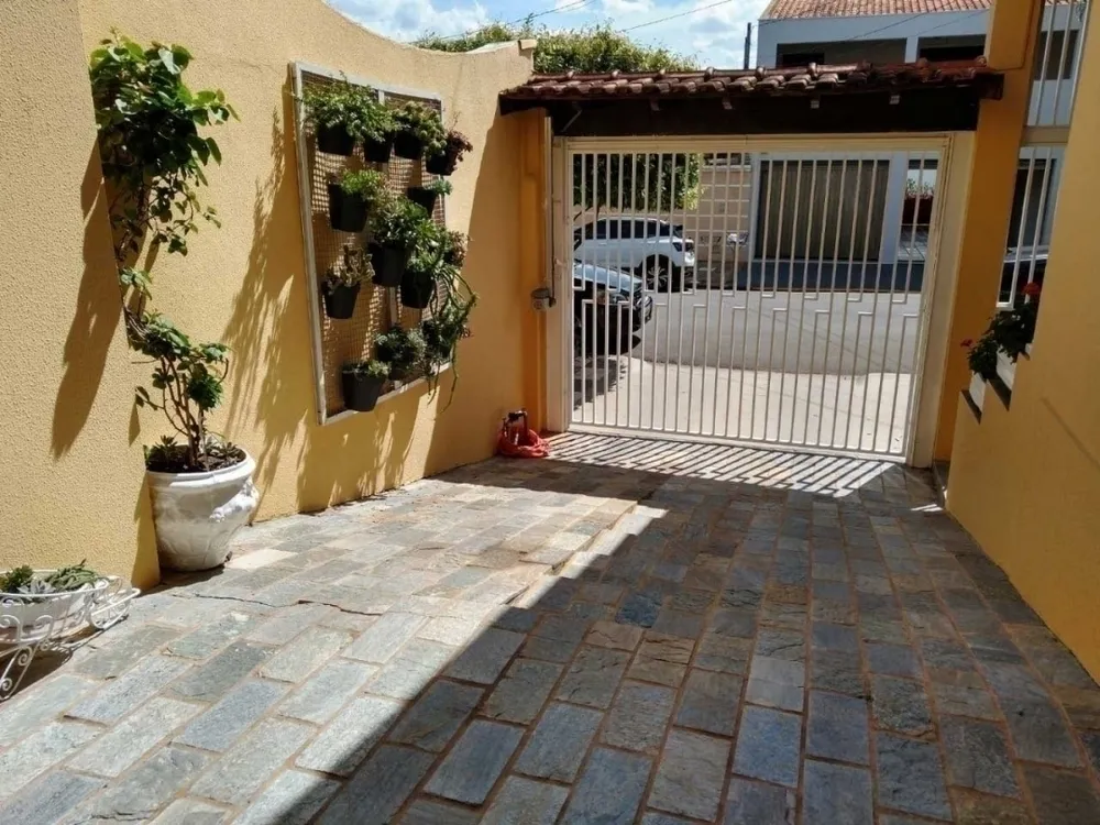 Casa, 4 quartos, 242 m² - Foto 11