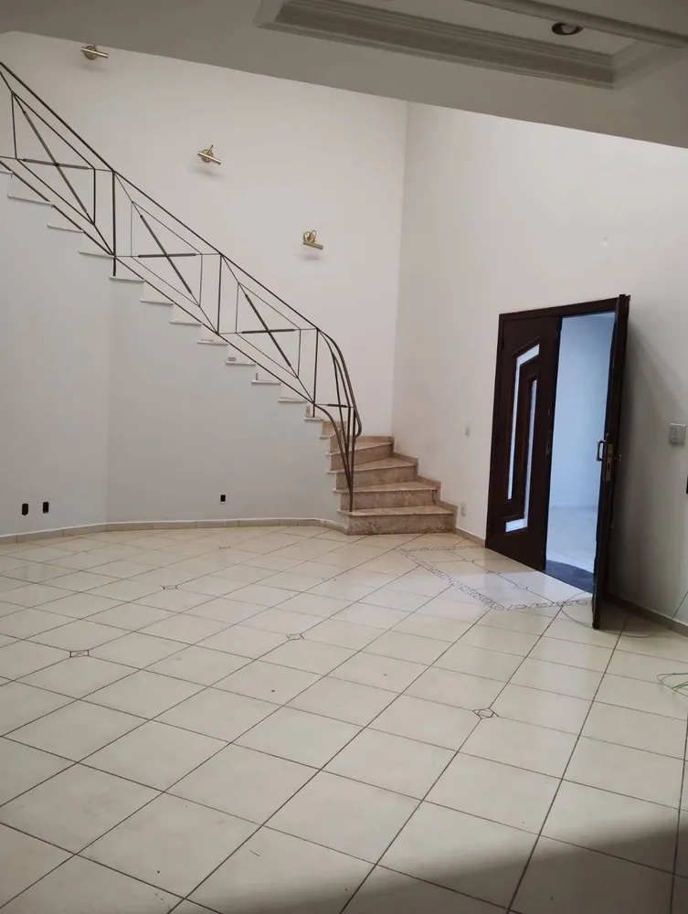 Sobrado, 5 quartos, 450 m² - Foto 1
