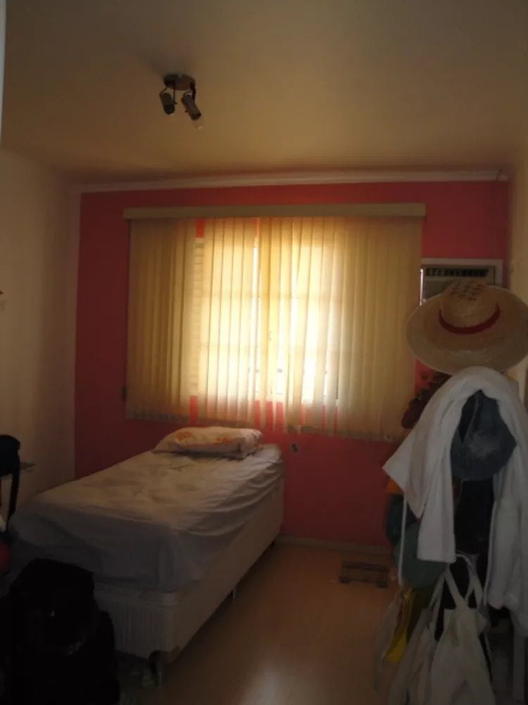 Casa à venda com 3 quartos, 300m² - Foto 6