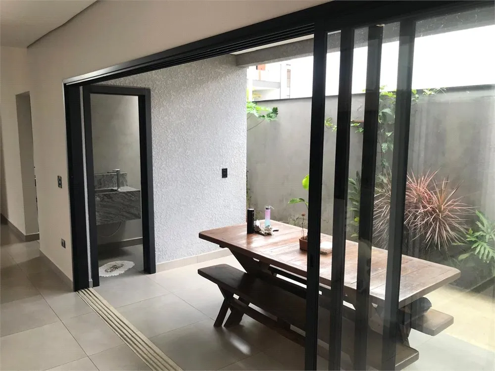 Casa, 3 quartos, 137 m² - Foto 1