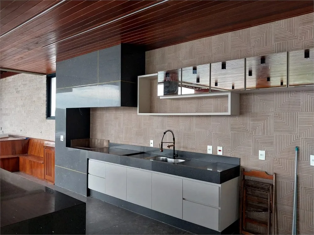 Casa, 8 quartos, 650 m² - Foto 2