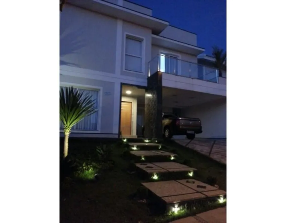 Casa, 4 quartos, 332 m² - Foto 1
