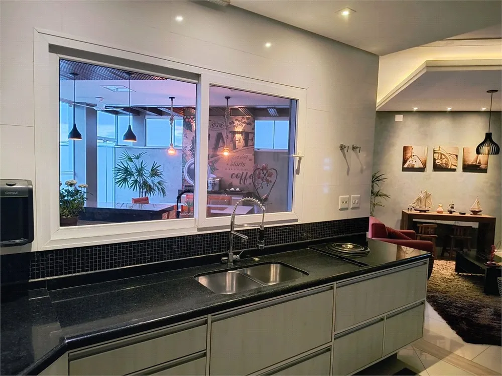 Casa, 3 quartos, 308 m² - Foto 4