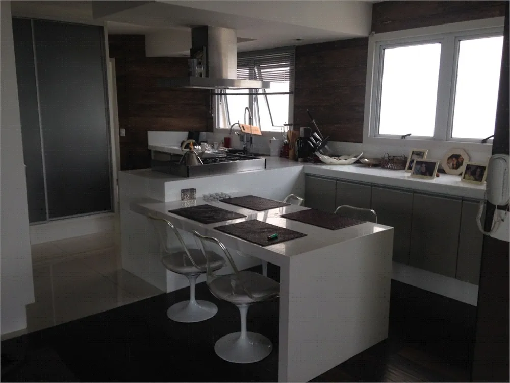 Apartamento, 3 quartos, 226 m² - Foto 3