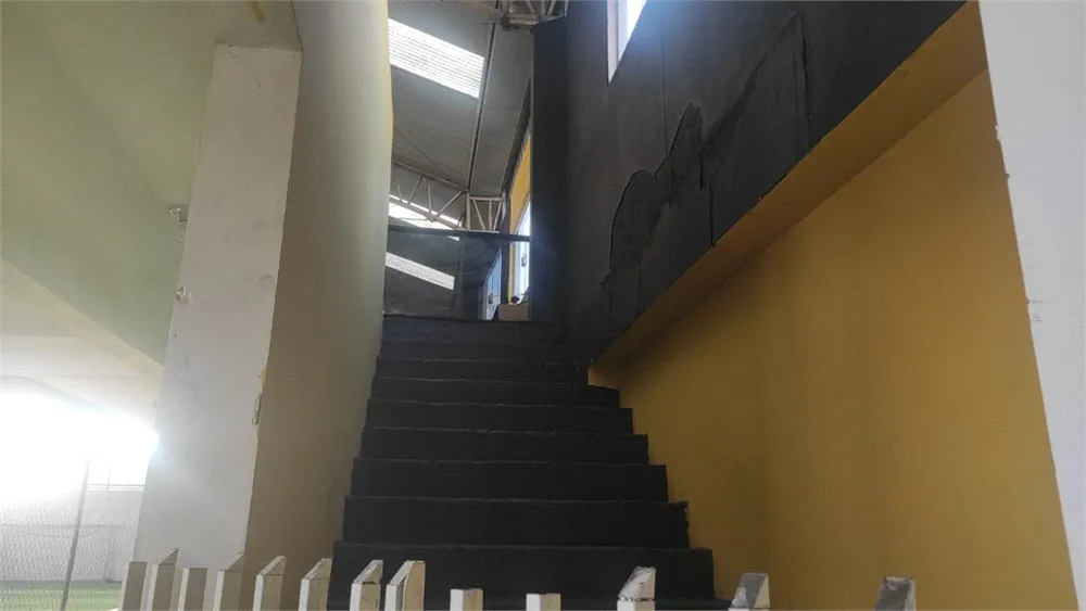 Sala-Conjunto, 1250 m² - Foto 2
