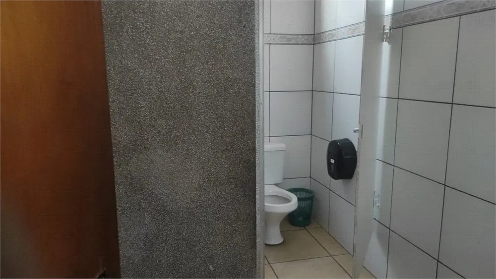 Sala-Conjunto, 1250 m² - Foto 6