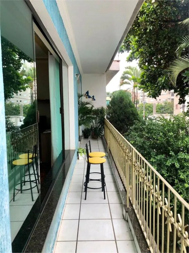 Casa, 3 quartos, 226 m² - Foto 2