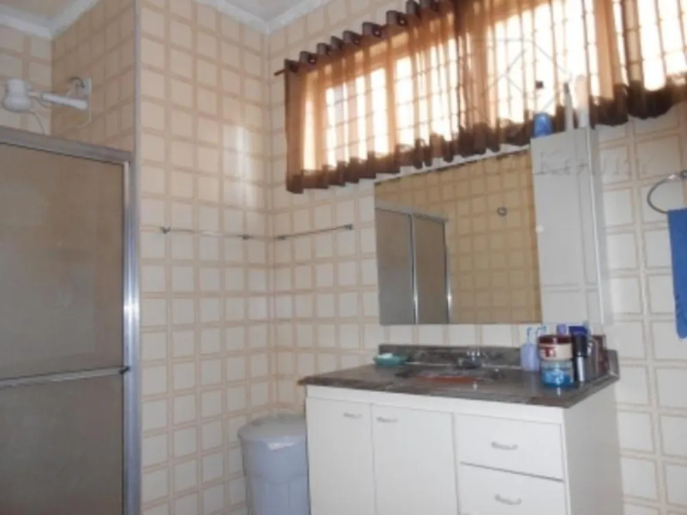 Casa, 3 quartos, 240 m² - Foto 2