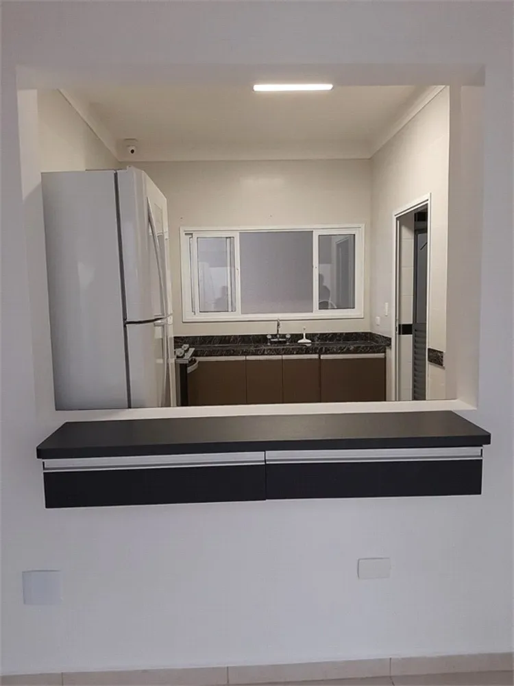 Casa, 3 quartos, 220 m² - Foto 1