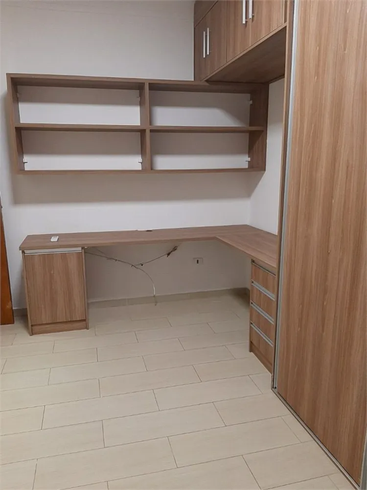 Casa, 3 quartos, 220 m² - Foto 2