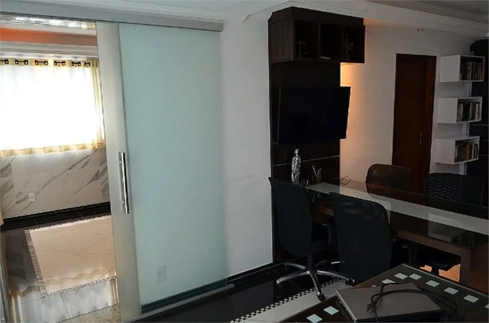 Casa, 2 quartos, 250 m² - Foto 1