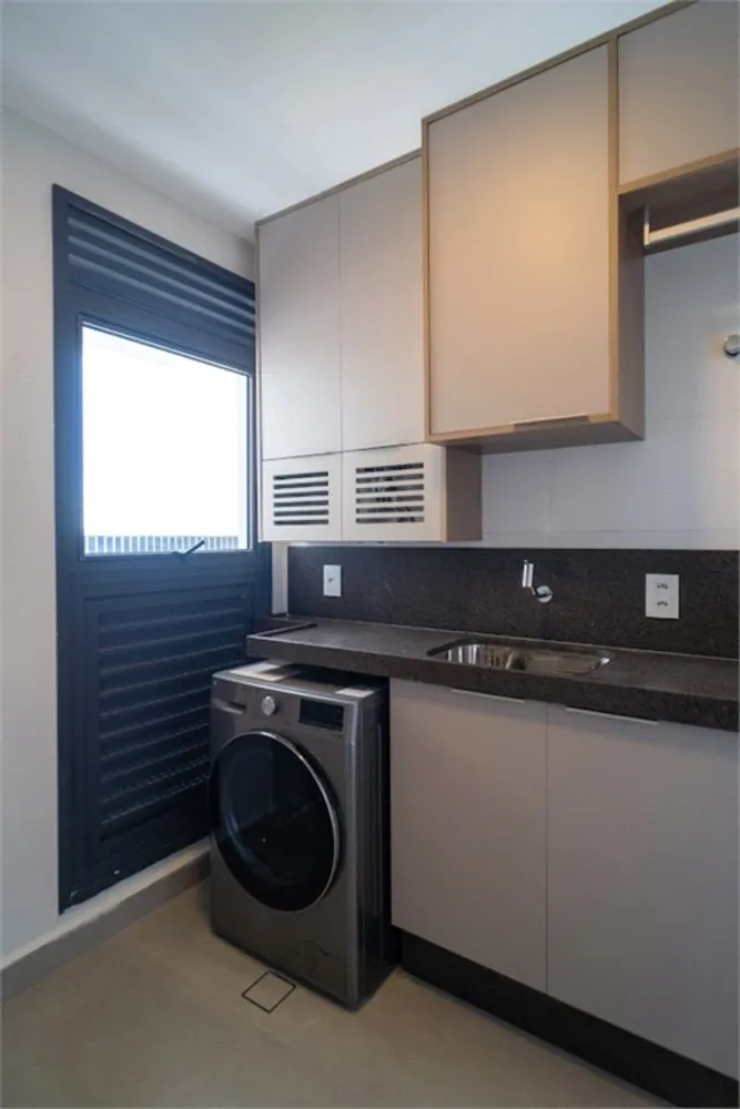 Apartamento, 3 quartos, 151 m² - Foto 1