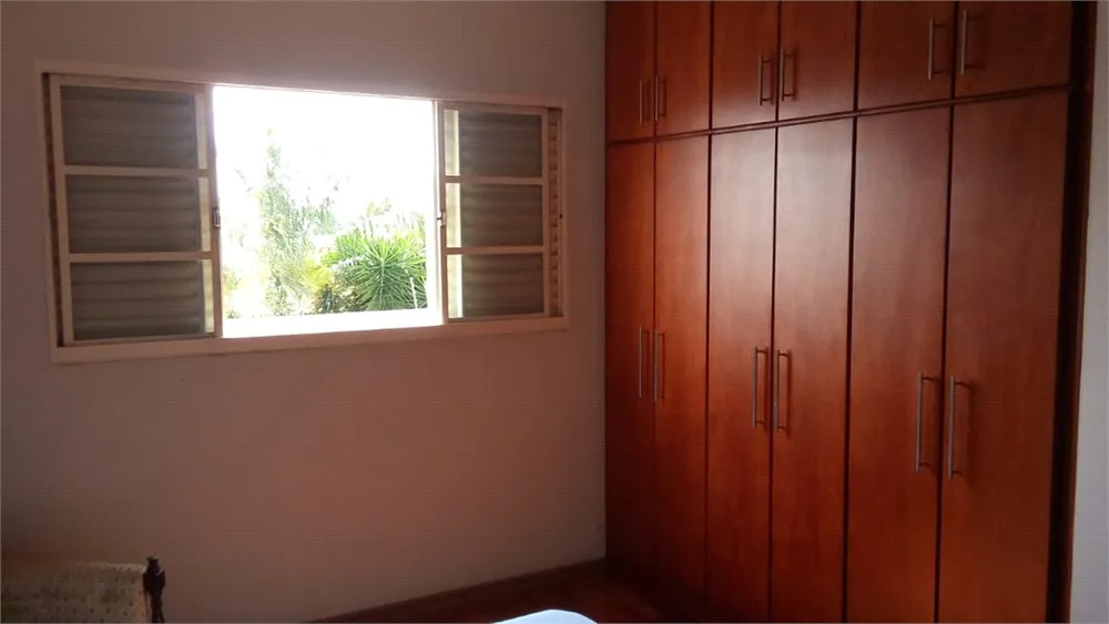 Casa, 3 quartos, 180 m² - Foto 1