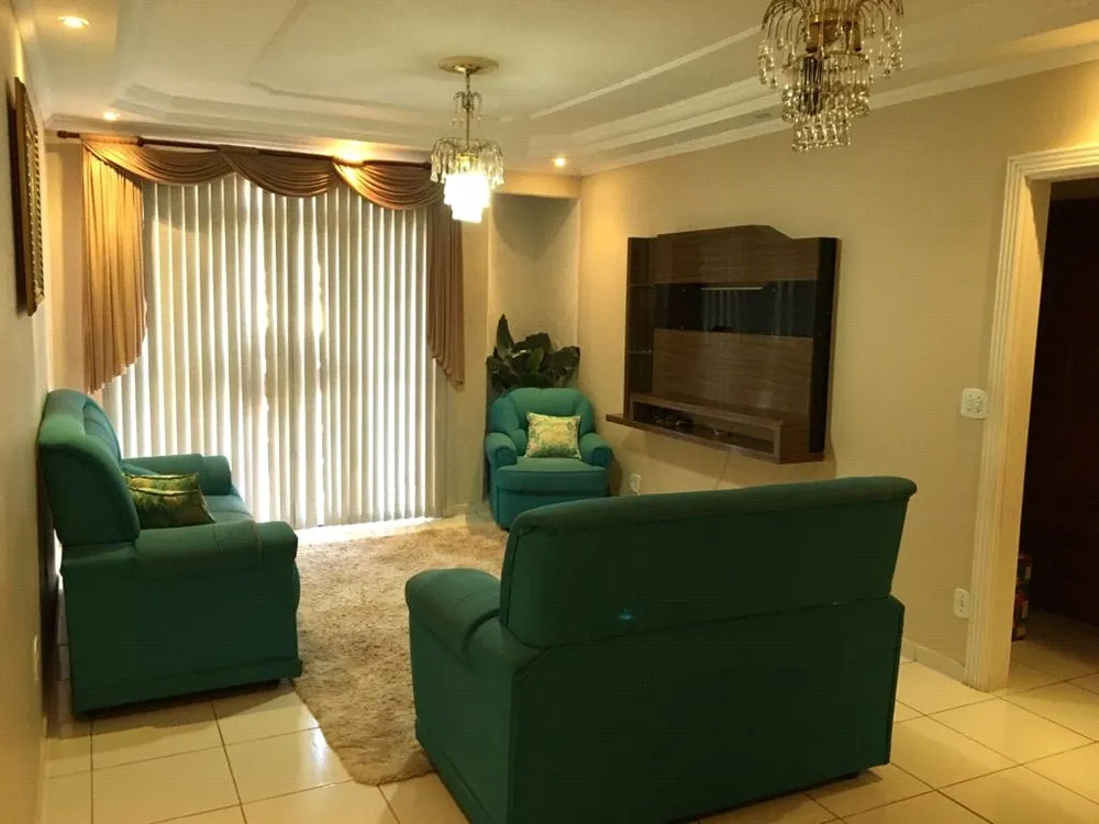 Casa, 3 quartos, 200 m² - Foto 2