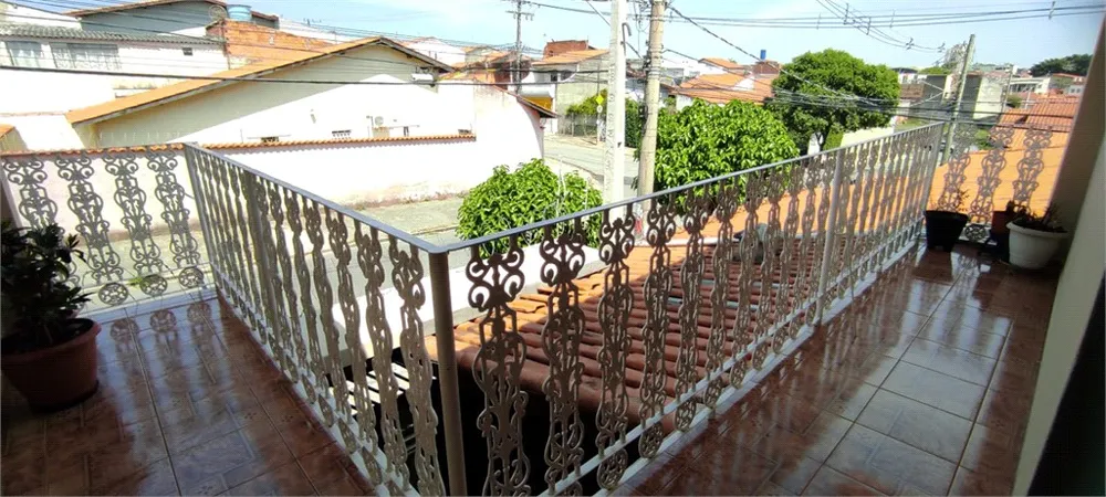 Casa, 3 quartos, 231 m² - Foto 1