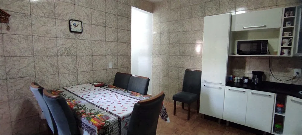 Casa, 3 quartos, 231 m² - Foto 4