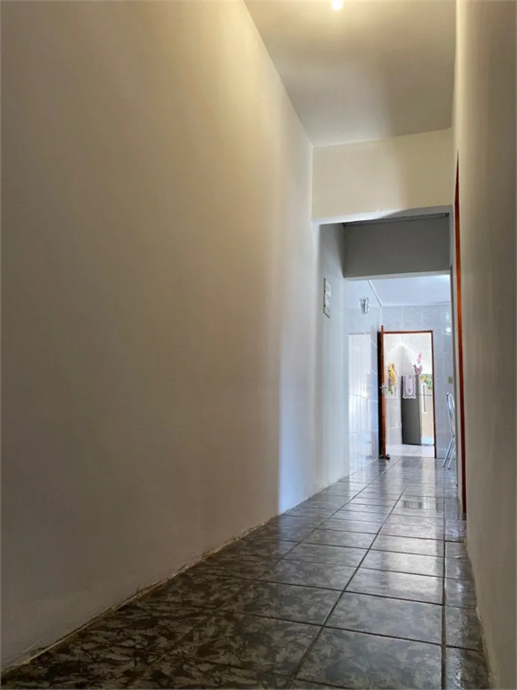 Casa, 2 quartos, 300 m² - Foto 1