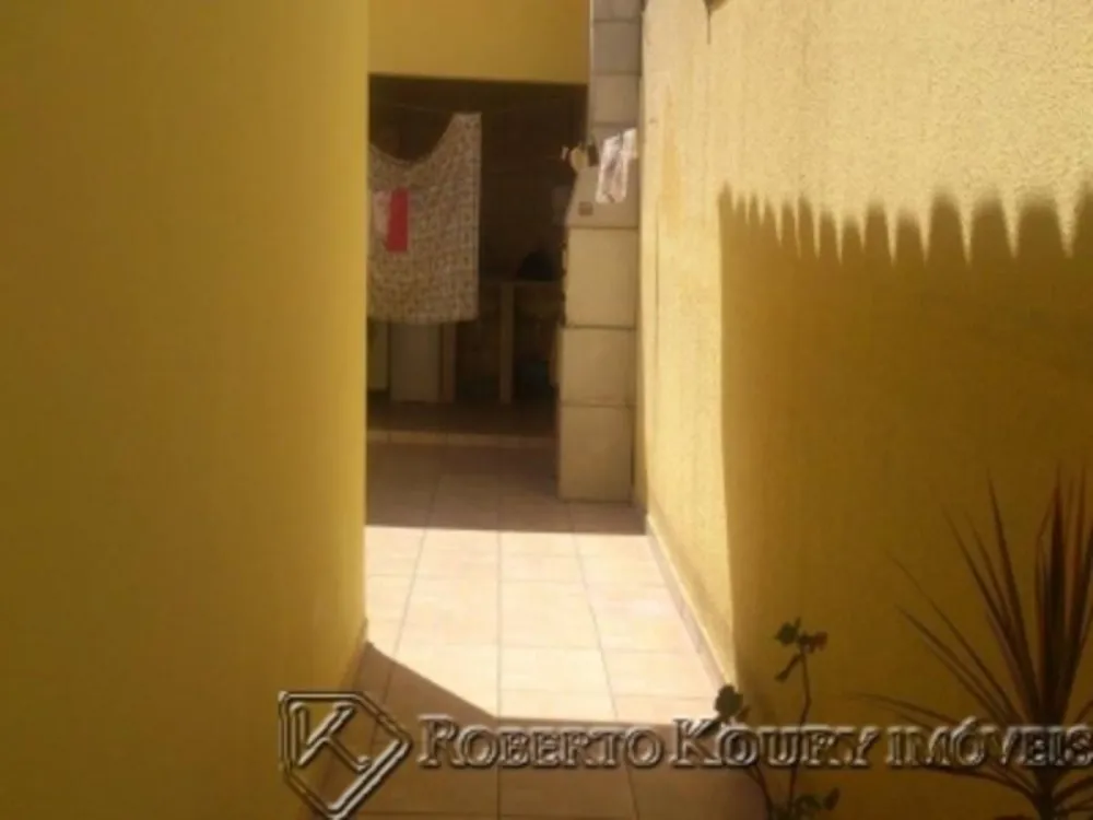 Casa, 3 quartos, 220 m² - Foto 1