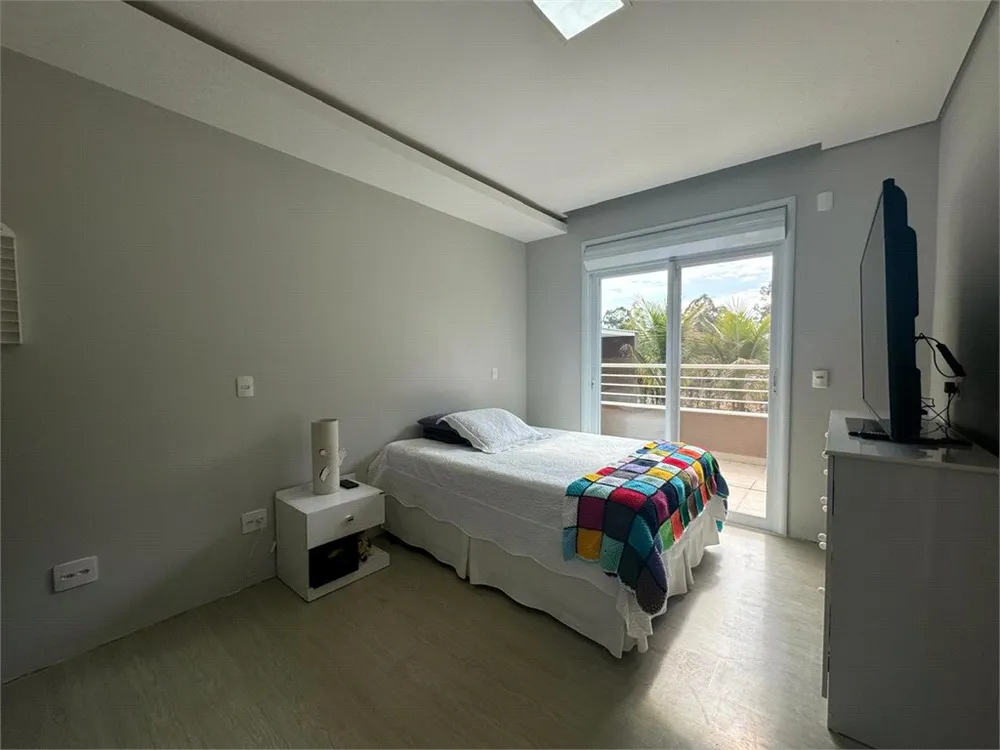 Casa, 3 quartos, 380 m² - Foto 3