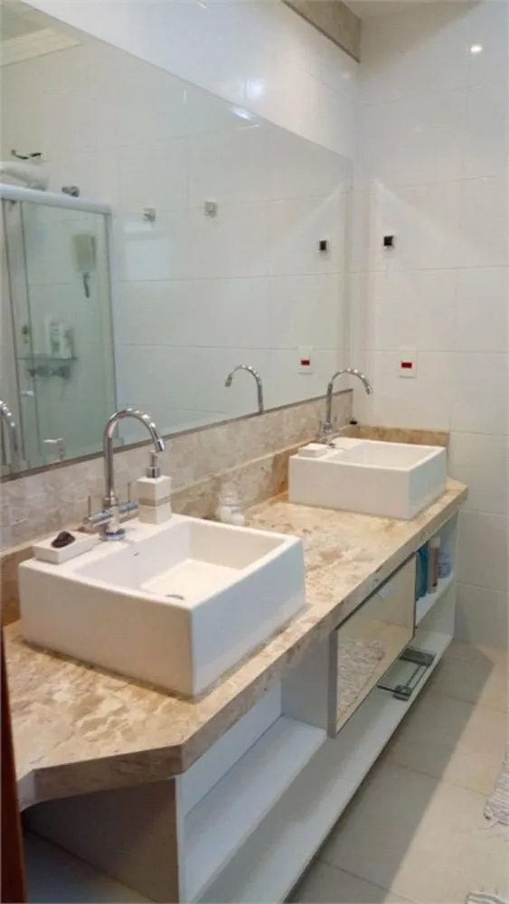Casa, 3 quartos, 224 m² - Foto 8