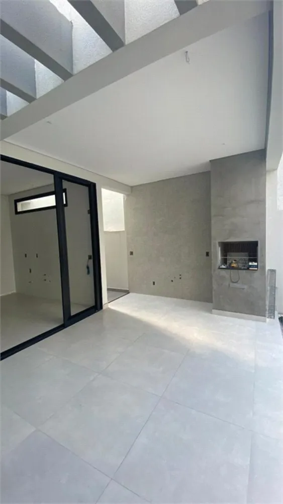Casa, 3 quartos, 180 m² - Foto 1