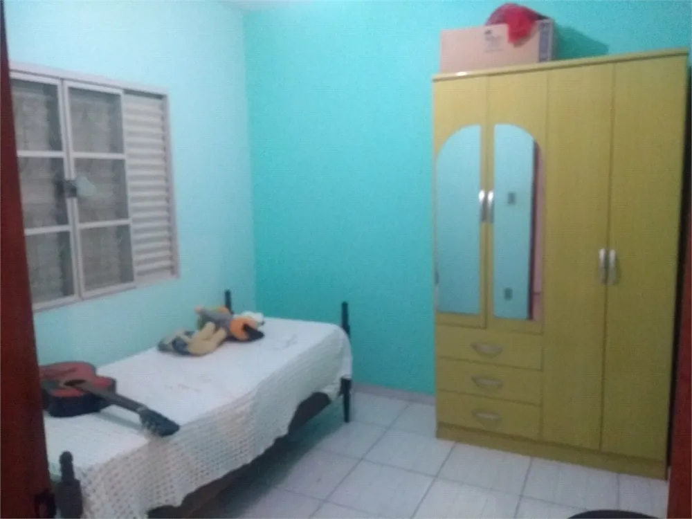 Casa, 3 quartos, 214 m² - Foto 1