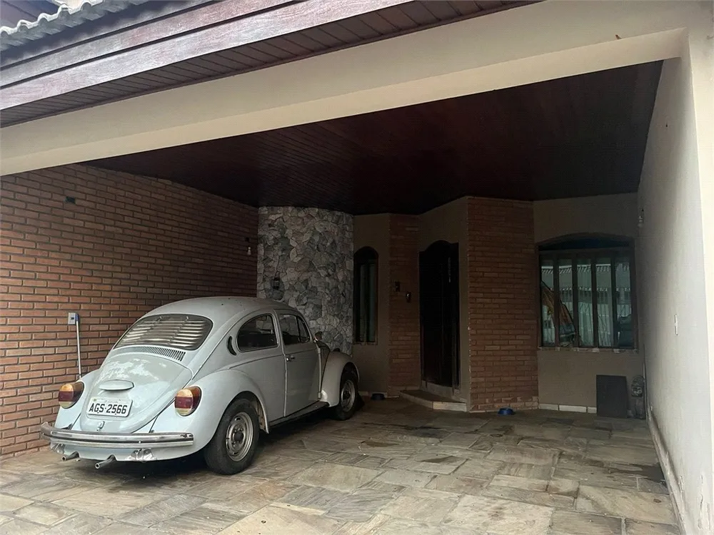 Casa, 3 quartos, 271 m² - Foto 1