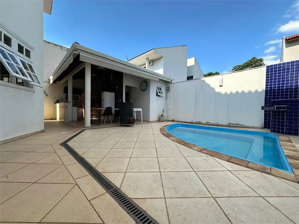 Casa, 3 quartos, 270 m² - Foto 3