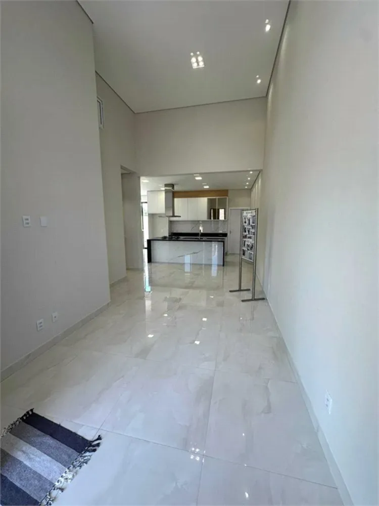 Casa, 3 quartos, 164 m² - Foto 2