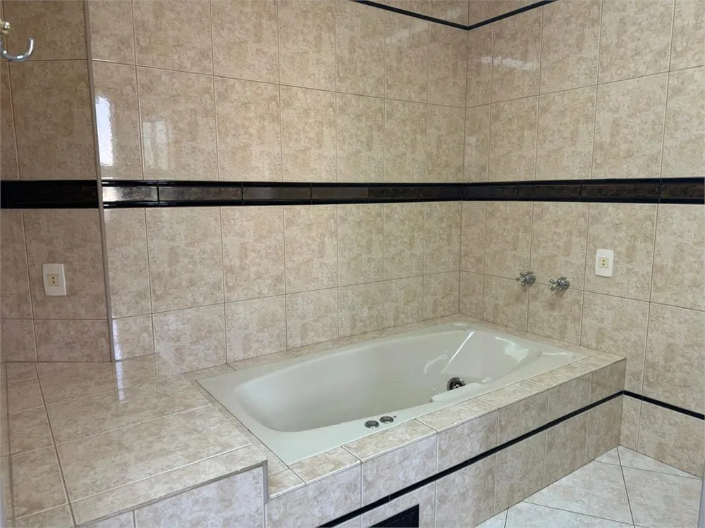 Casa, 3 quartos, 362 m² - Foto 2